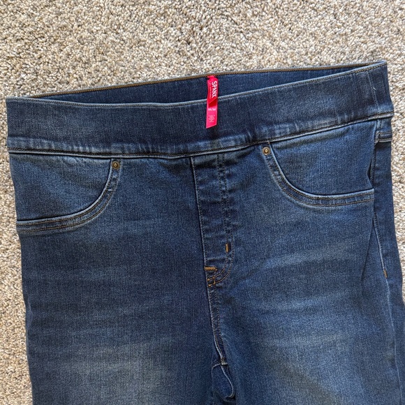 SPANX Dark Blue Stretch Skinny Jeans, Size Medium - Picture 3 of 4